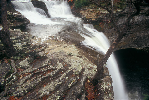 canyon below DeSoto
              Falls